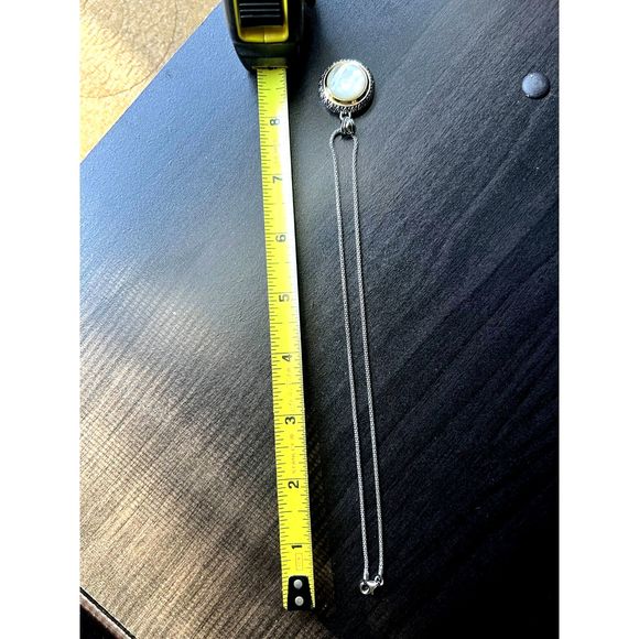 Antique silver necklace with Mother of Pearl Dome pendant - Picture 6 of 7